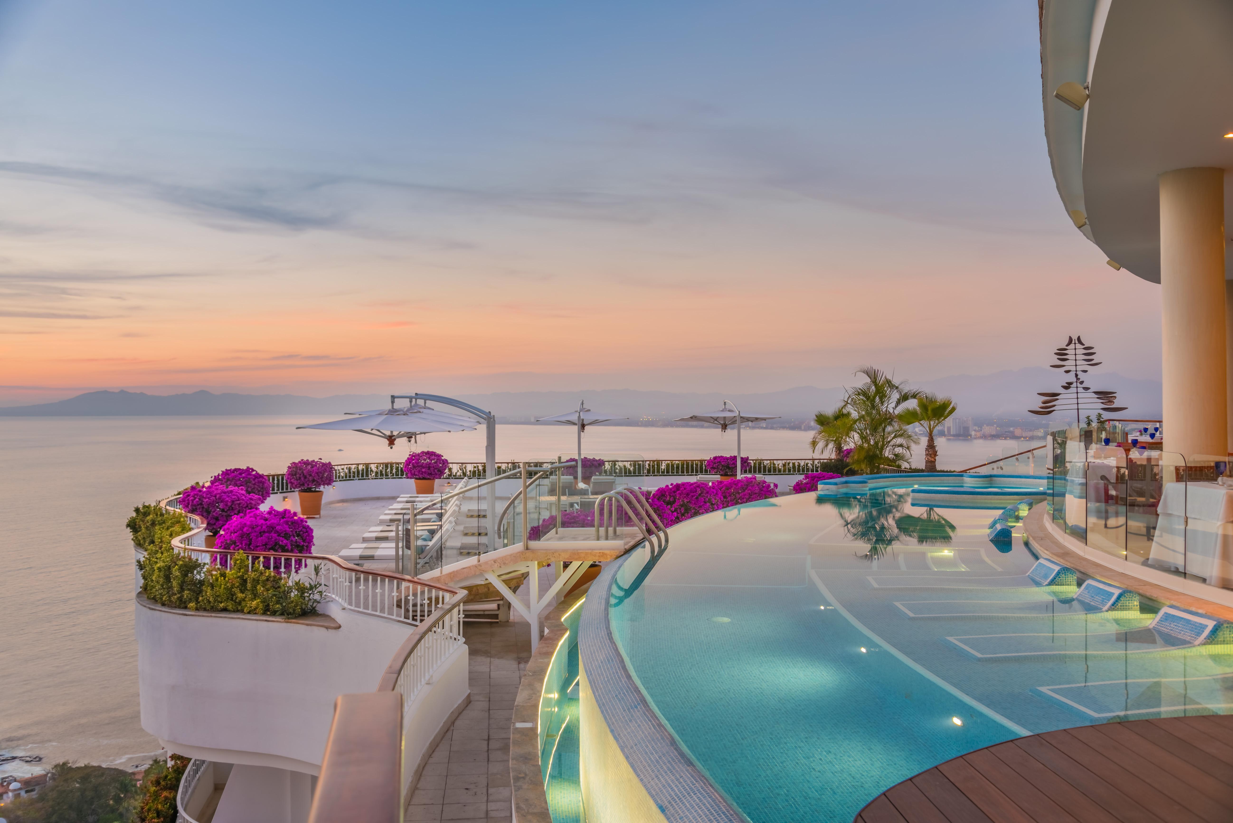 Grand Miramar All Luxury Suites & Residences (Adults Only) Puerto Vallarta Luaran gambar
